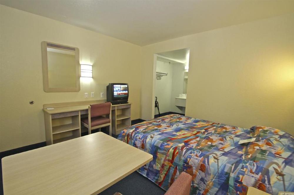 Motel 6-Bradenton, Fl Oda fotoğraf